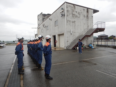 訓練終了報告