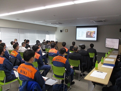 講演会