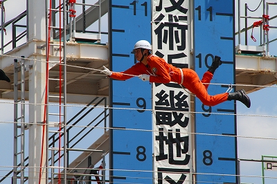 ロープブリッジ渡過訓練