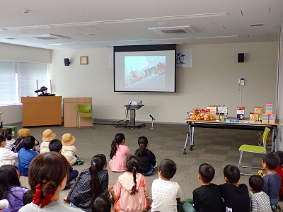 映像により消防のしごとを学習