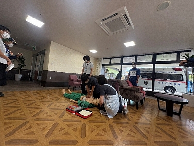ハーベストコート職員による心肺蘇生