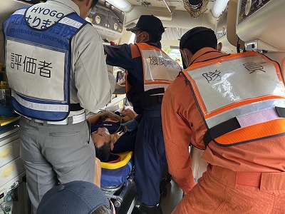 救急車内での活動