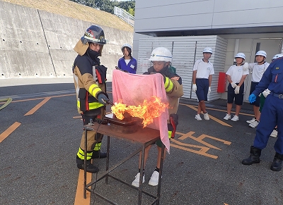 てんぷら油を消火